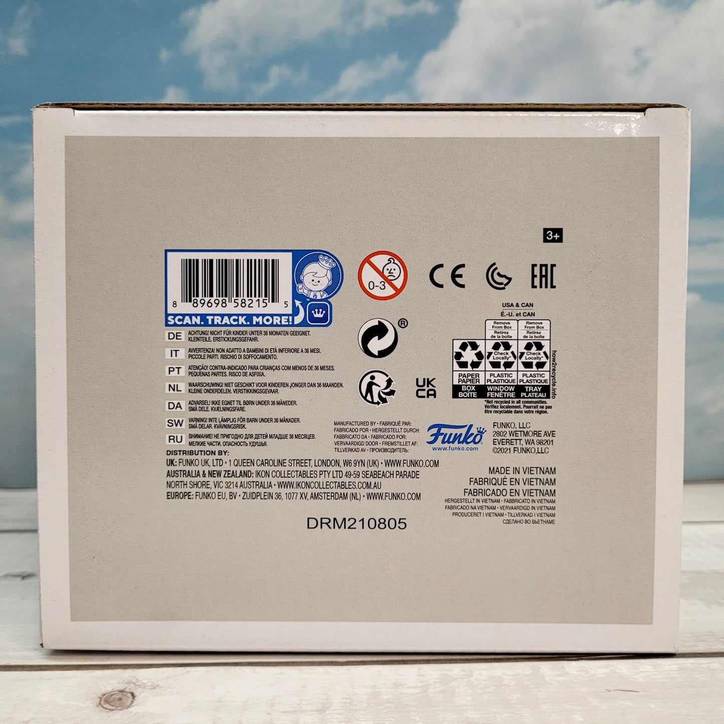 Funko Pop! Harry Potter with Hogwarts Letters Exclusive 136