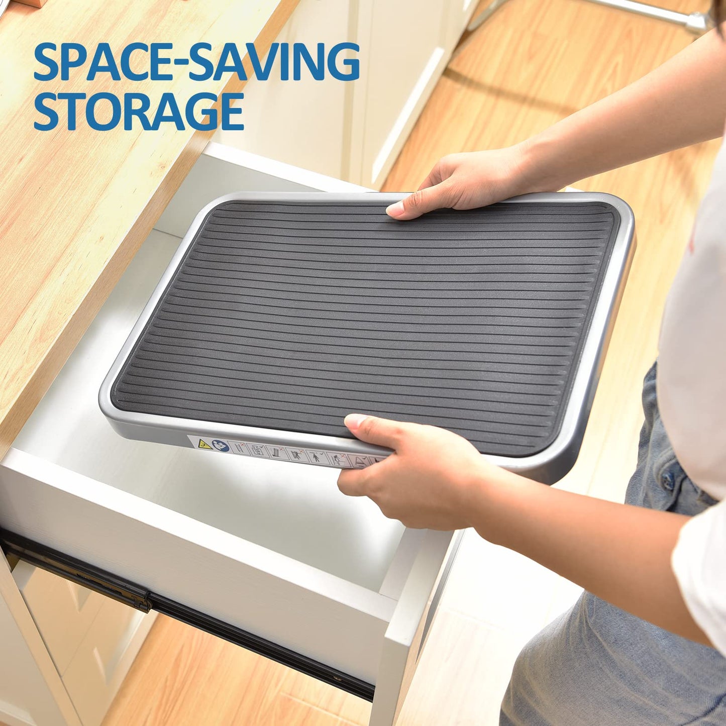 KINGRACK Sgabello pieghevole con superficie in gomma antiscivolo, leggero, in acciaio, può supportare fino a 150 kg di peso (1Step-Grigio)